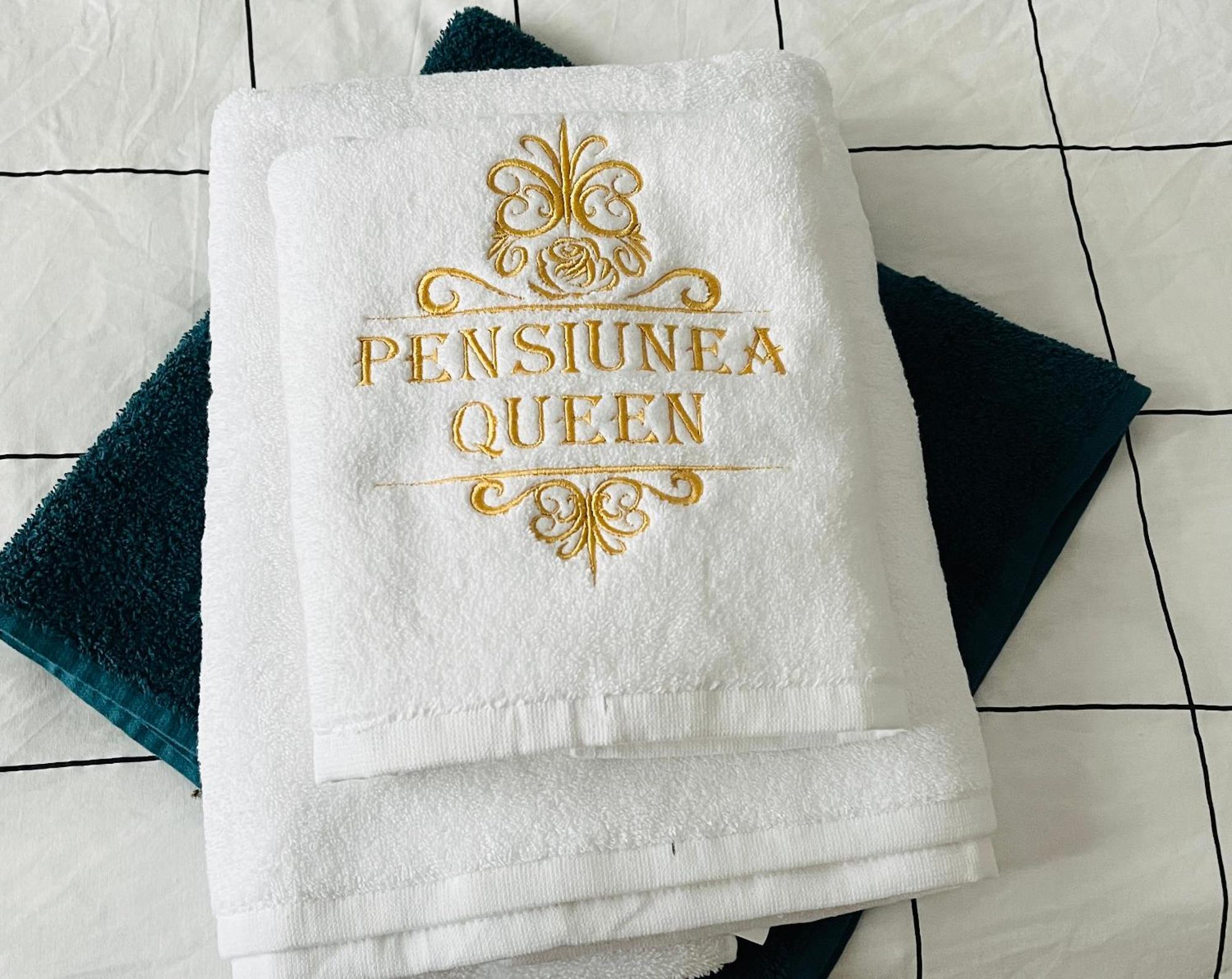 Pensiunea Queen Remetea Mare Екстер'єр фото
